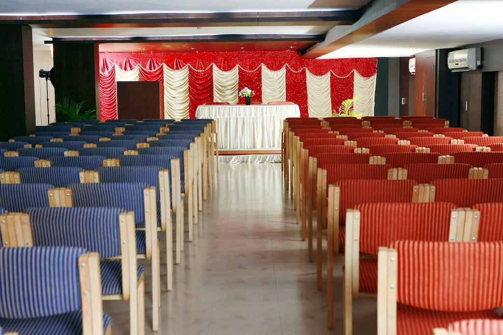 Boon Inn Palakkad Ngoại thất bức ảnh